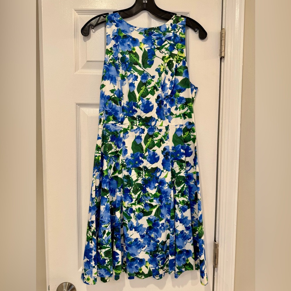 Milly for Design Nation Blue Floral sleeveless dress size 4